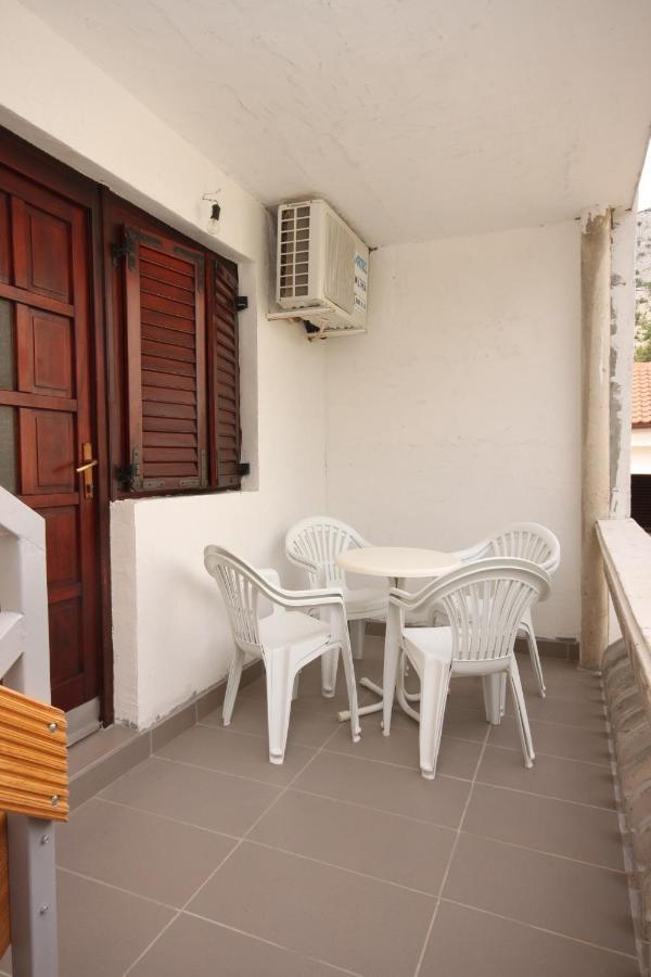 Apartments With A Parking Space Starigrad, Paklenica - 6618 Екстер'єр фото